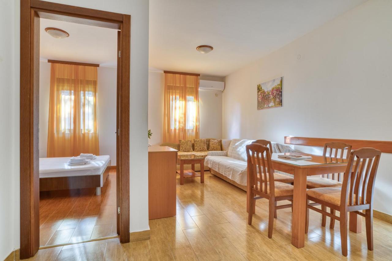 Garni Hotel Milica Herceg Novi Kültér fotó