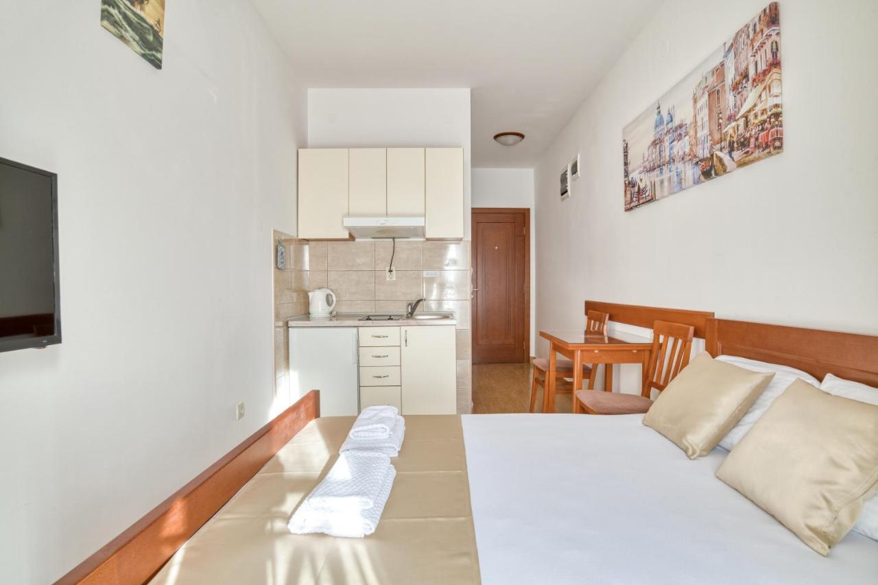 Garni Hotel Milica Herceg Novi Kültér fotó
