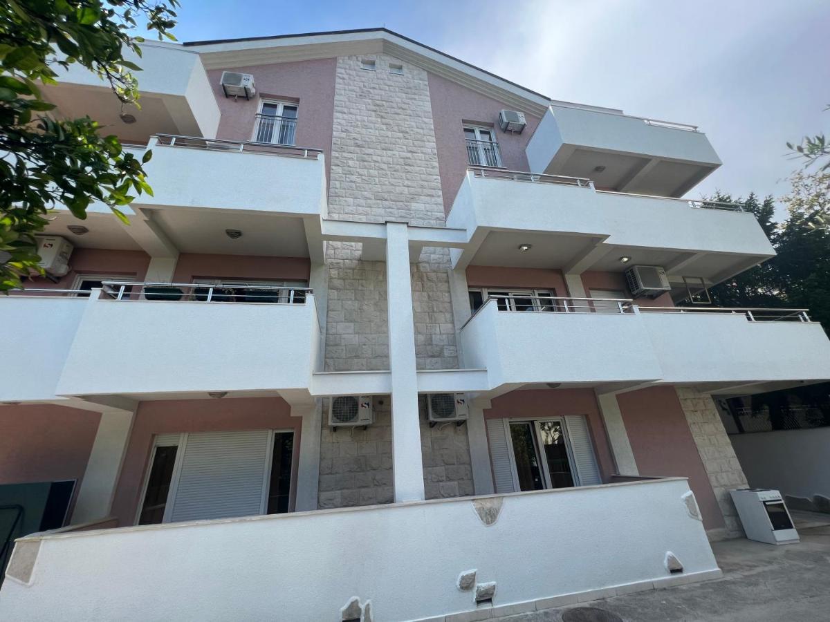 Garni Hotel Milica Herceg Novi Kültér fotó