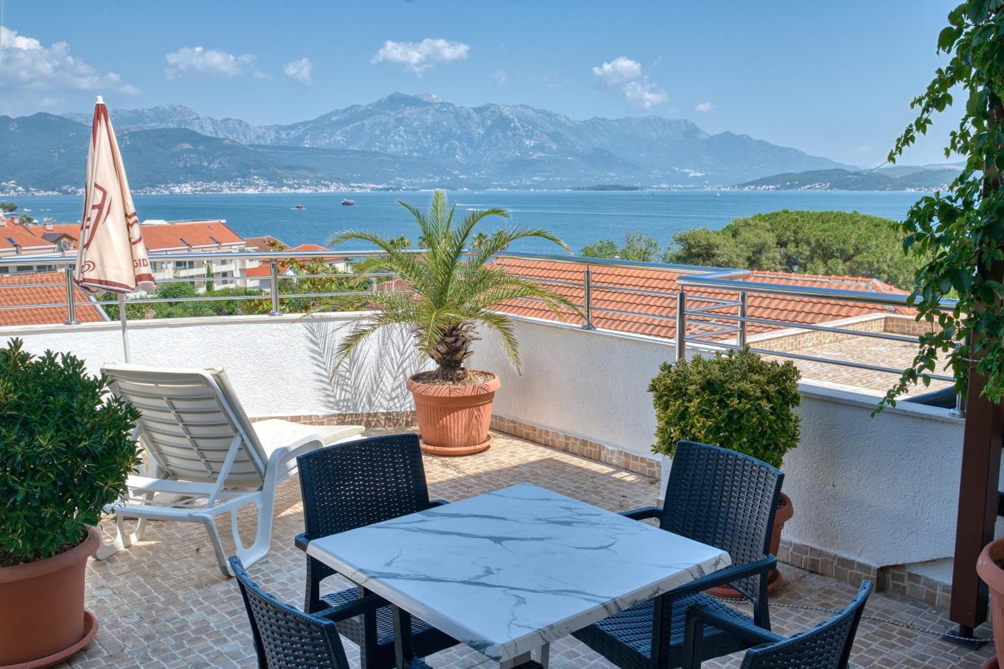Garni Hotel Milica Herceg Novi Kültér fotó