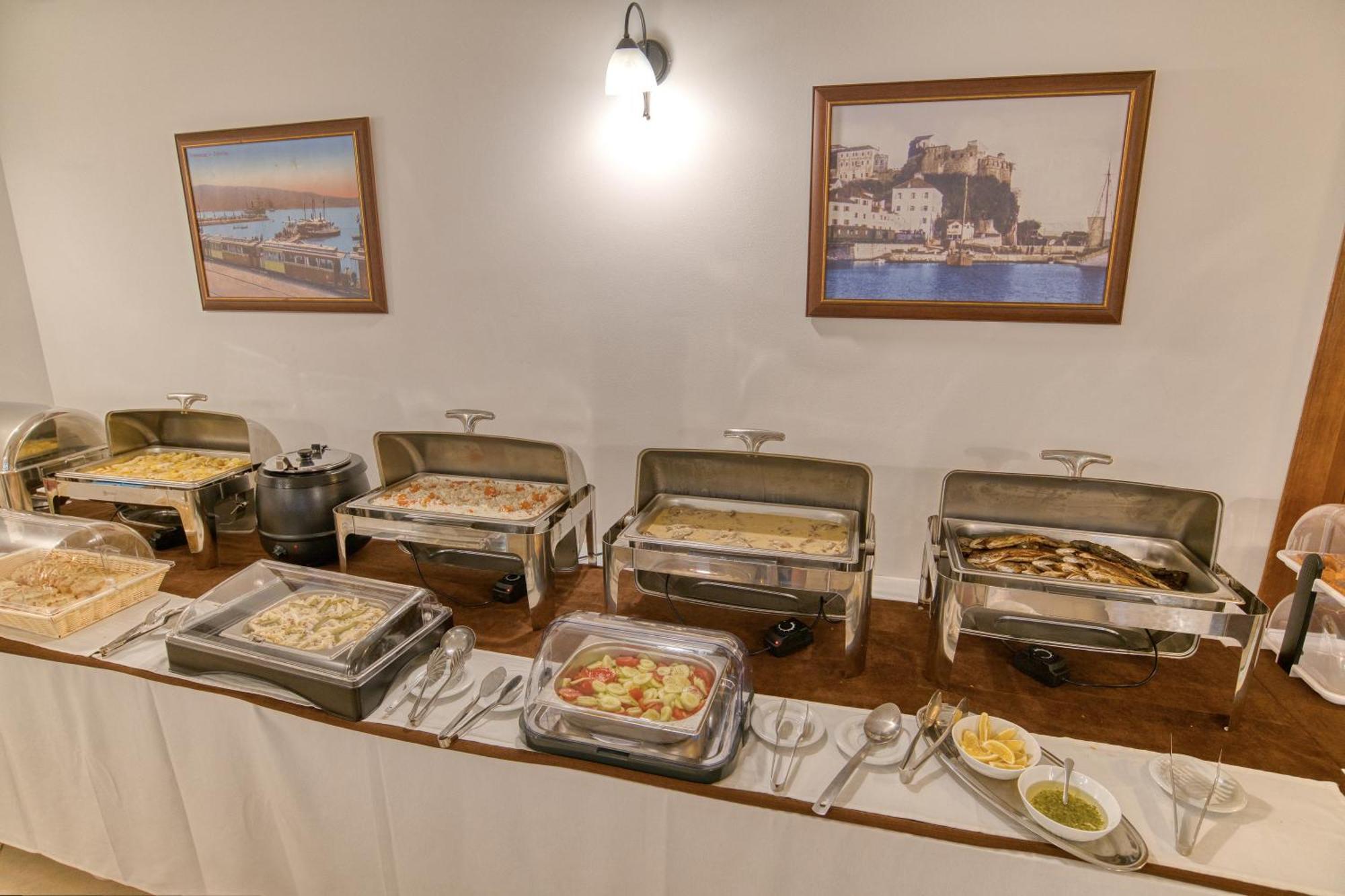 Garni Hotel Milica Herceg Novi Kültér fotó
