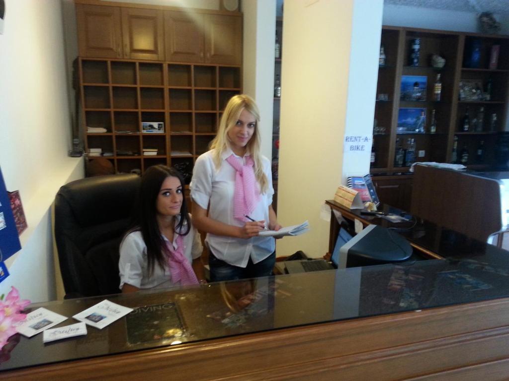 Garni Hotel Milica Herceg Novi Kültér fotó